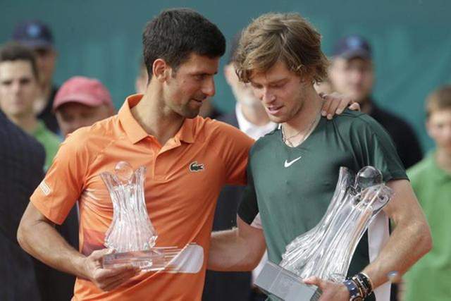 依然是群星 依然是群星