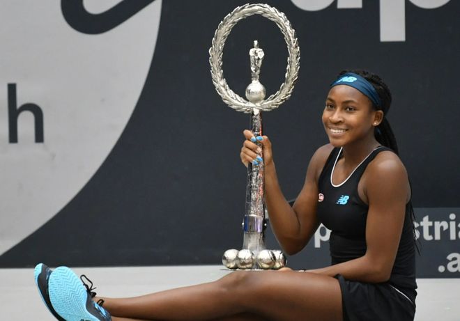 在公众视线 在公众视线